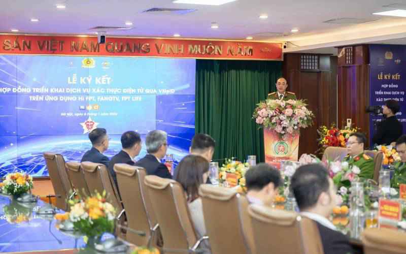 FPT Telecom Ký Kết Triển Khai Xác Thực Điện Tử VNeID